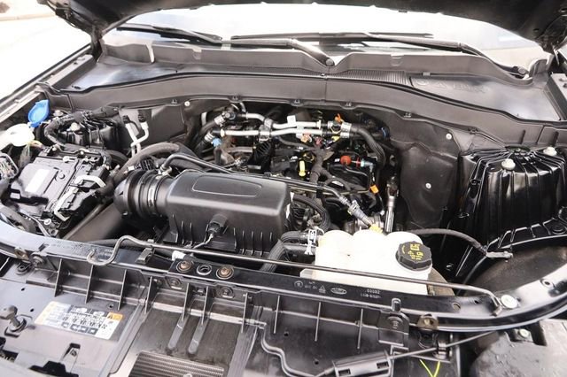 Certified 2024 Ford Explorer XLT w/ Equipment Group 202A AWD/4WD image 28