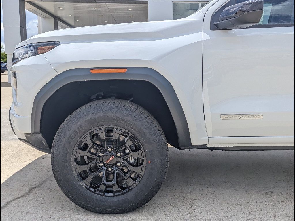New 2026 GMC Canyon Elevation RWD image 10