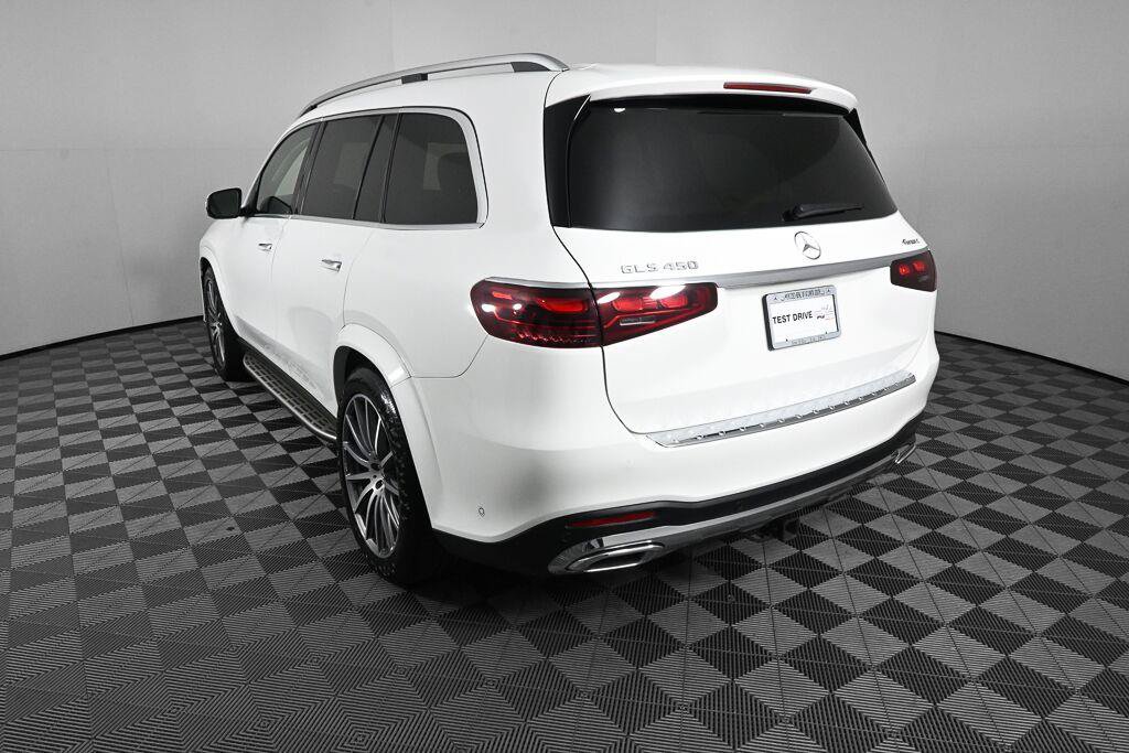 Certified 2024 Mercedes-Benz GLS 450 4MATIC image 4