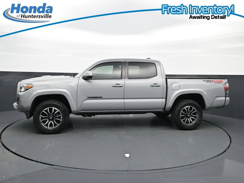 Used 2020 Toyota Tacoma TRD Sport AWD/4WD image 6