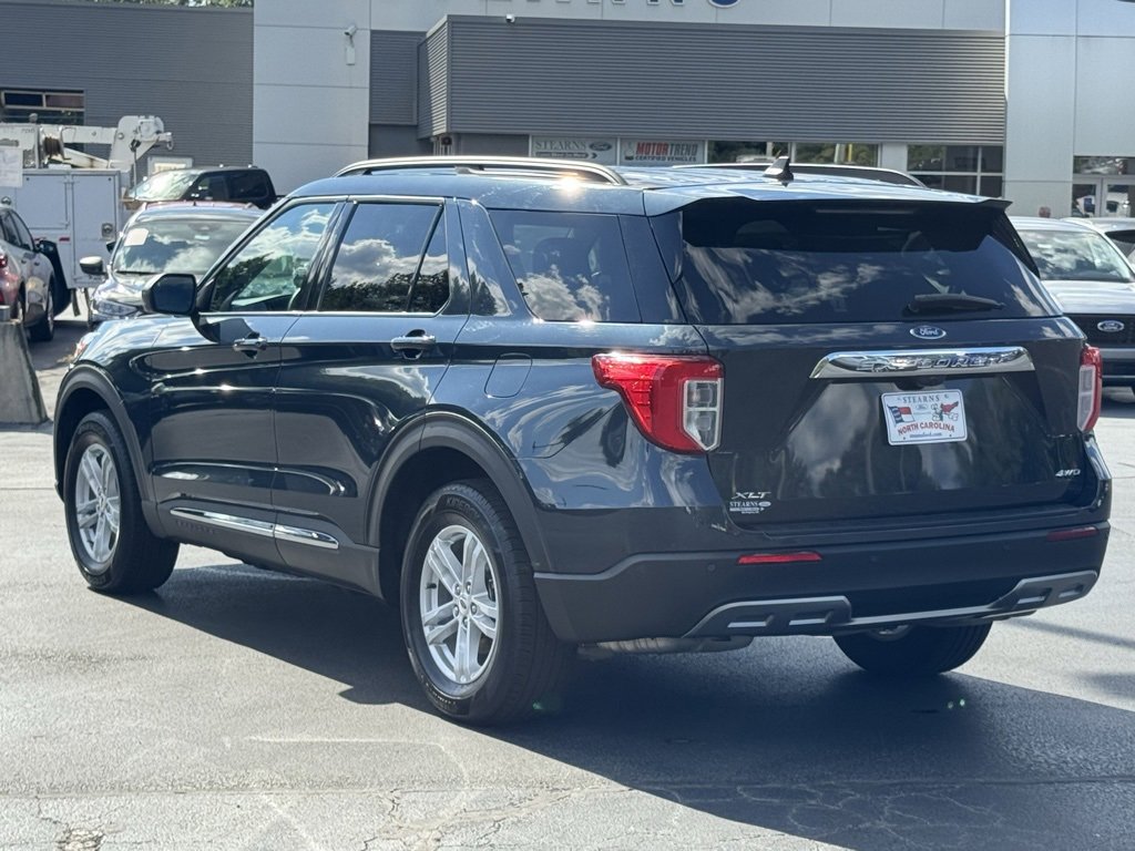Used 2023 Ford Explorer XLT w/ Equipment Group 202A image 14