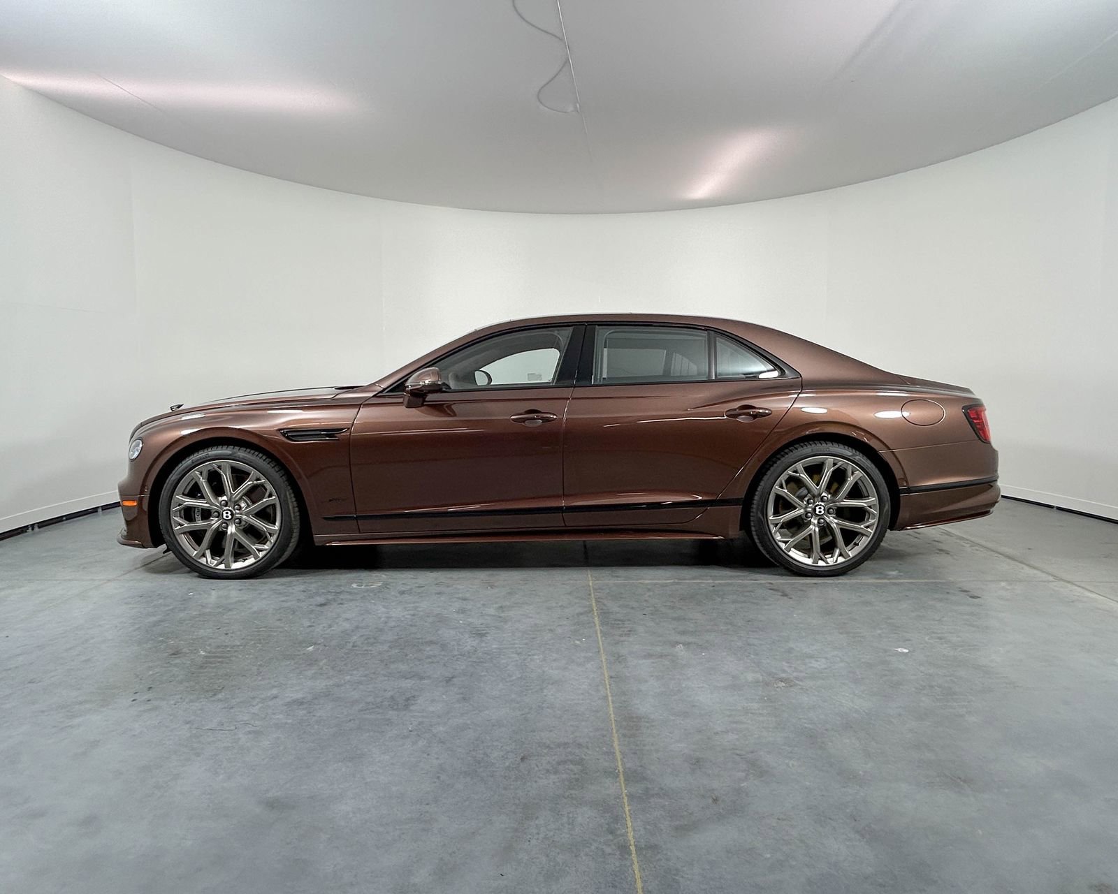 New 2026 Bentley Flying Spur Plug-In Hybrid AWD/4WD image 11
