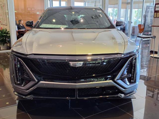 New 2026 Cadillac Lyriq V image 2