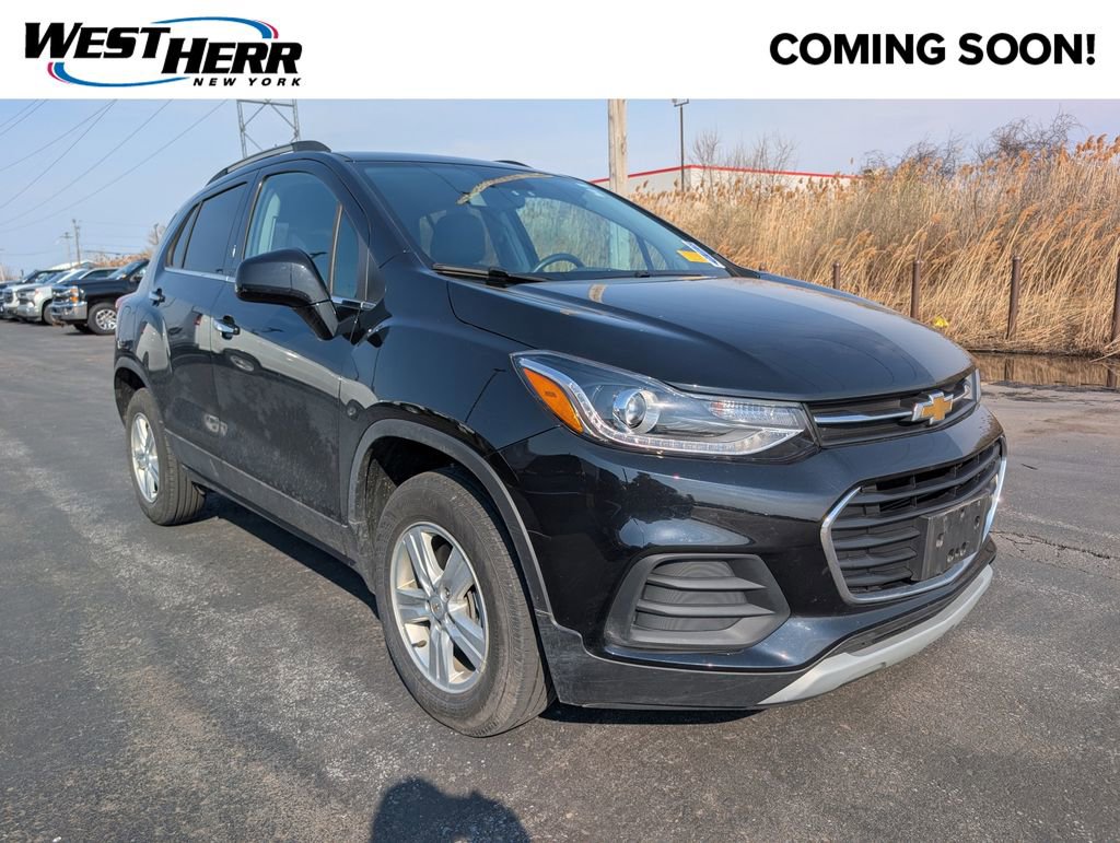 Used 2020 Chevrolet Trax LT w/ LT Convenience Package image 1