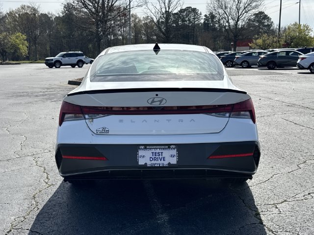 New 2026 Hyundai Elantra SEL Sport Premium FWD image 7
