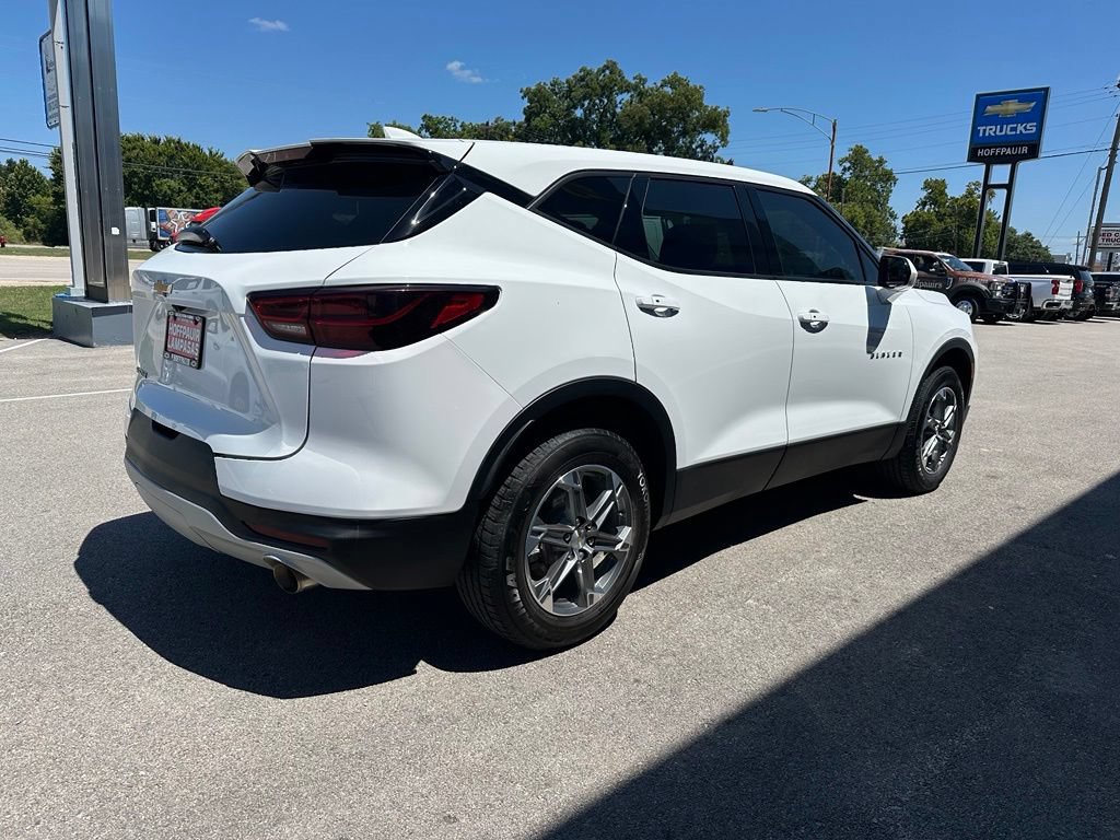 Used 2023 Chevrolet Blazer LT FWD image 6
