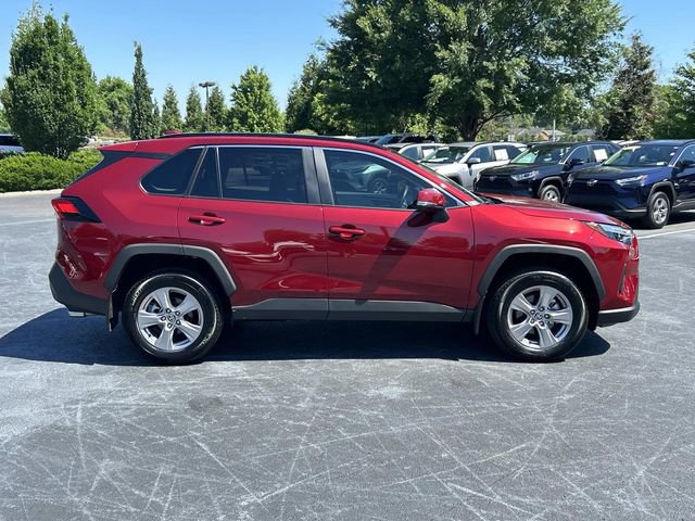Used 2025 Toyota RAV4 XLE w/ Convenience Package FWD image 3