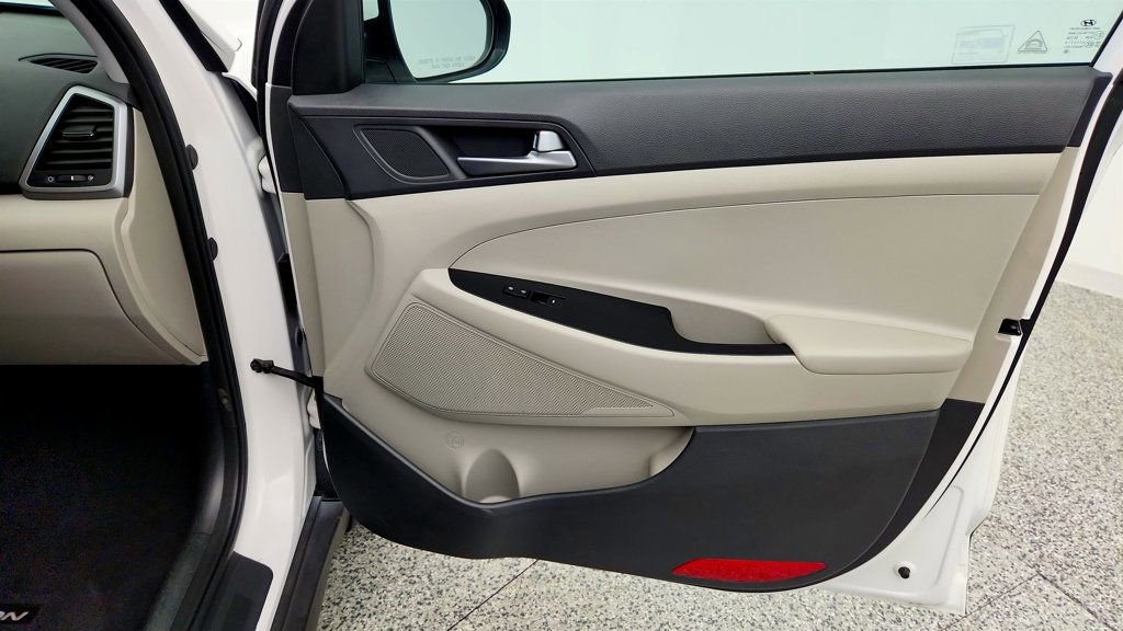 Used 2016 Hyundai Tucson SE FWD image 25