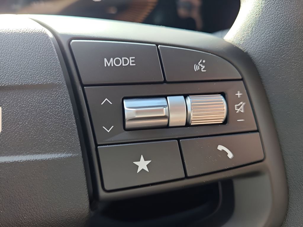 New 2025 Kia K4 FWD image 28