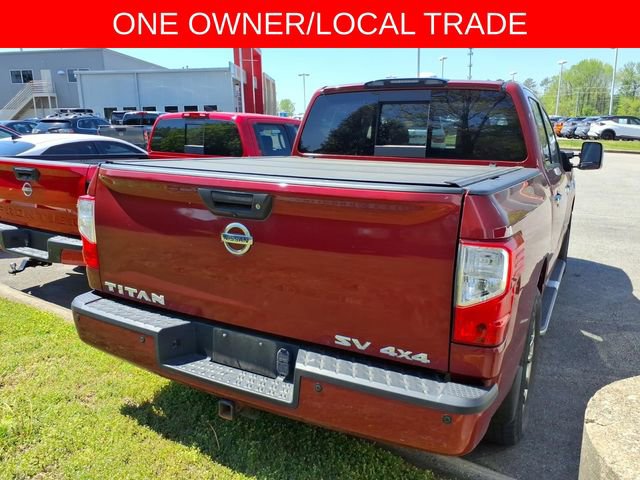 Used 2017 Nissan Titan SV image 5