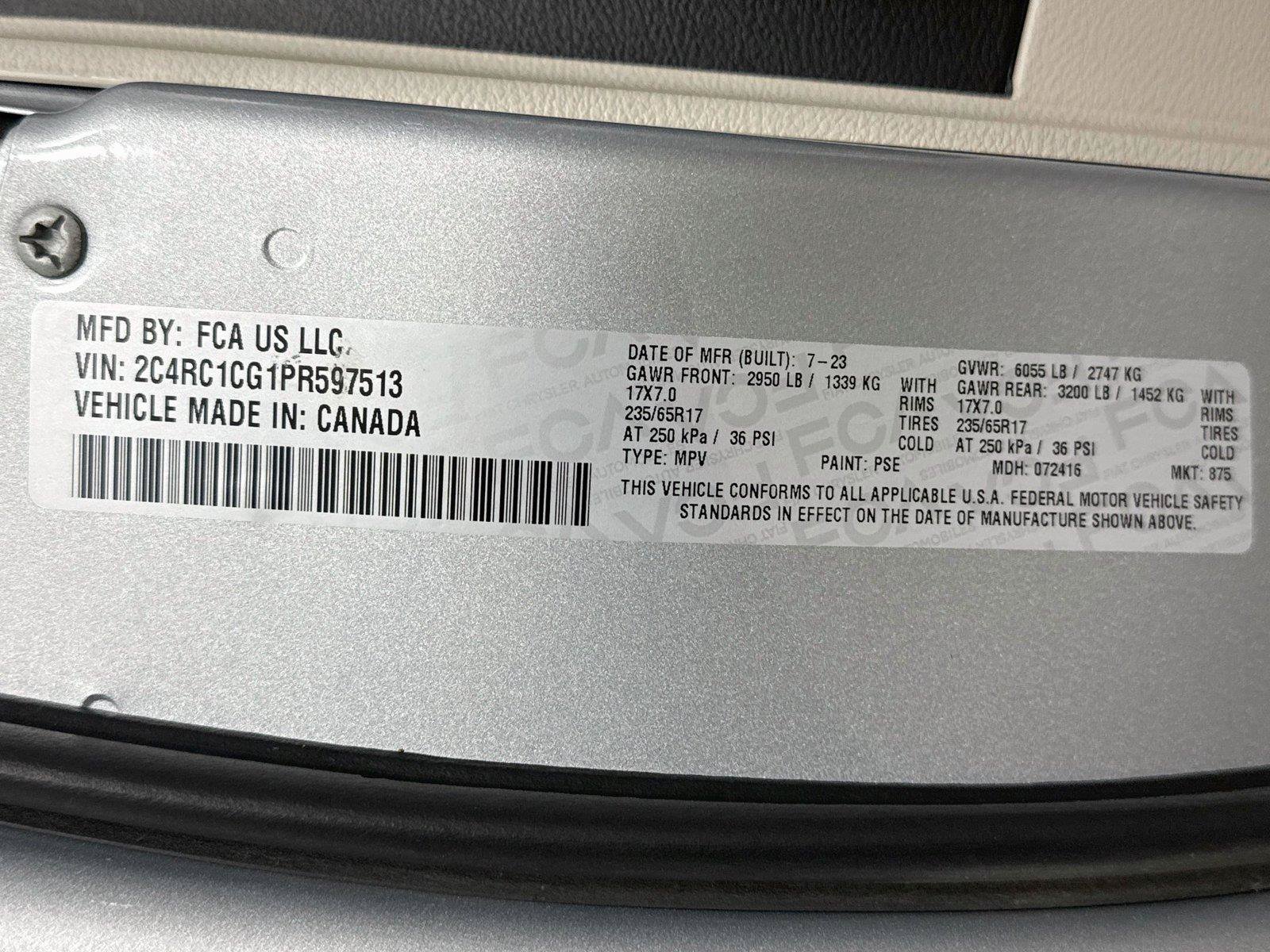 Used 2023 Chrysler Voyager LX FWD image 21