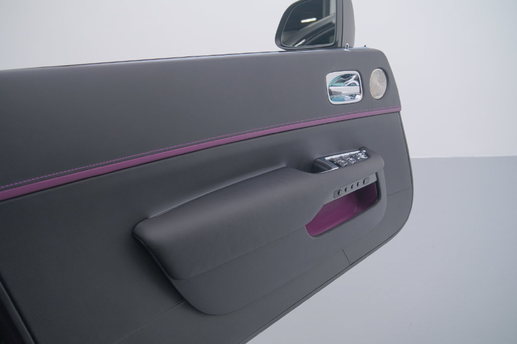 Used 2020 Rolls-Royce Wraith RWD image 52