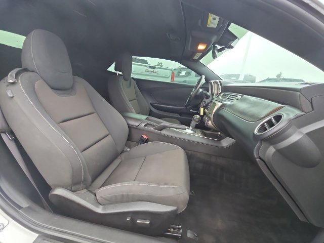 Used 2014 Chevrolet Camaro LT RWD image 25