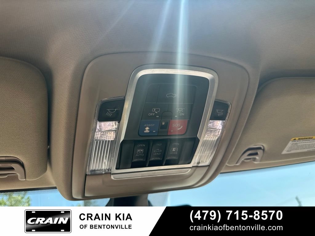Used 2022 RAM 3500 Limited AWD/4WD image 29