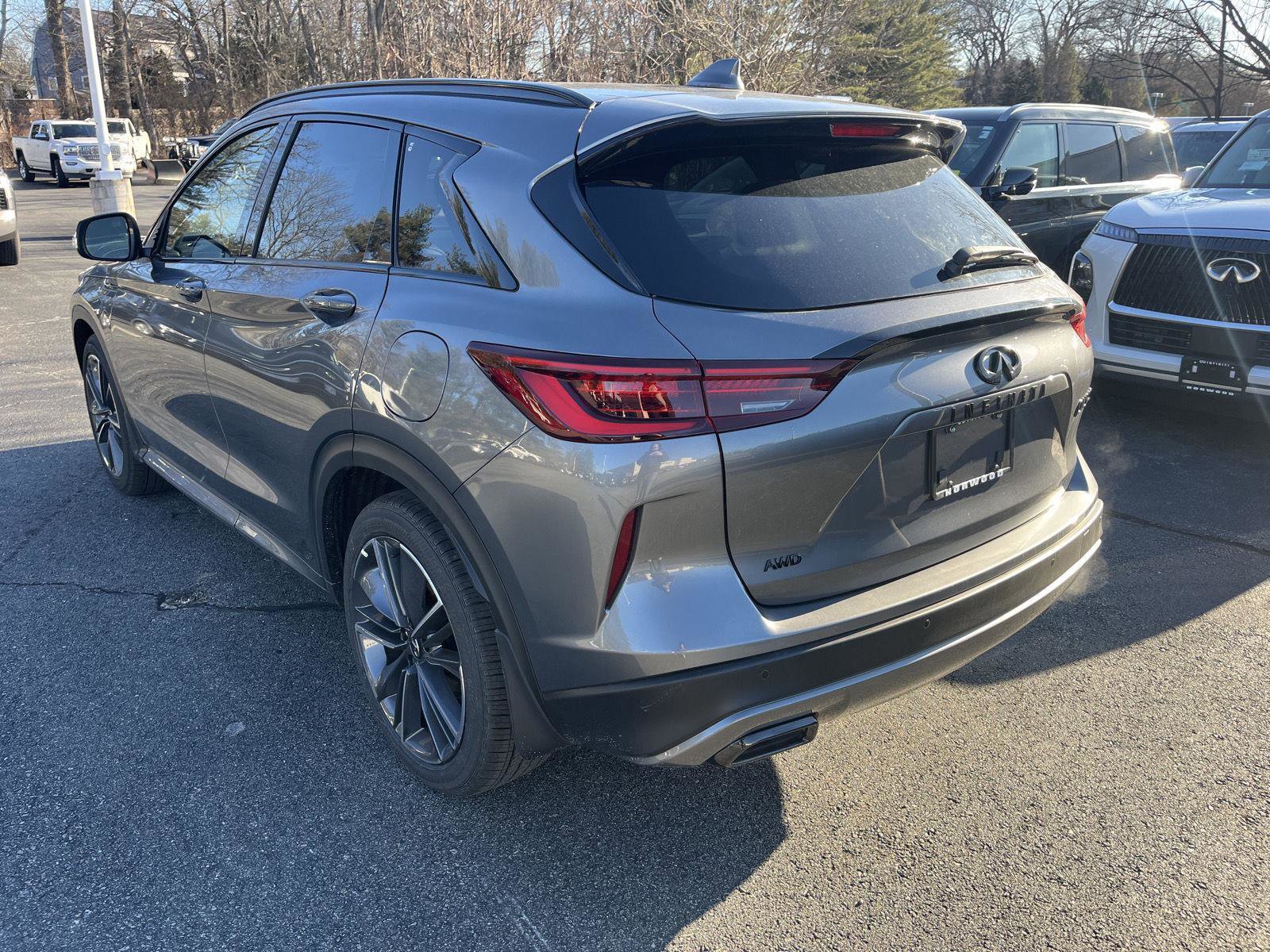 New 2025 INFINITI QX50 Sport image 5