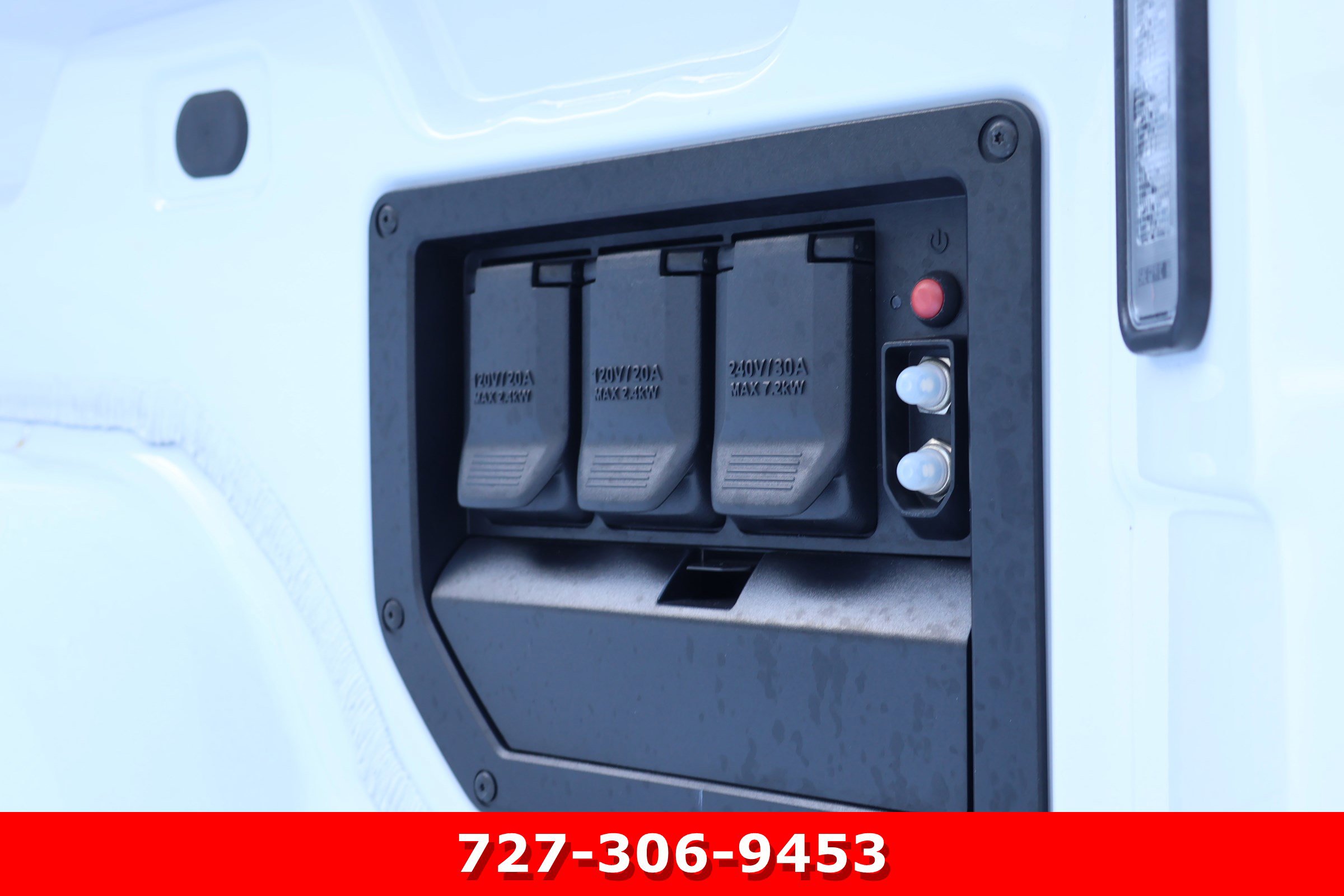 Used 2024 Chevrolet Silverado EV W/T image 19