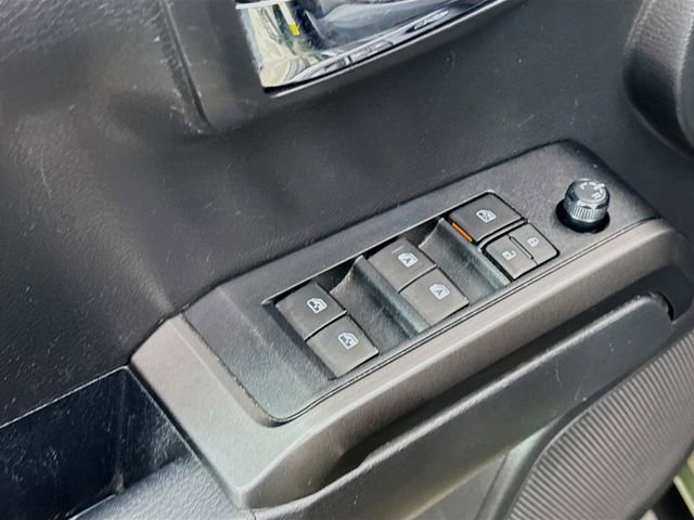 Used 2022 Toyota Tacoma TRD Sport image 17
