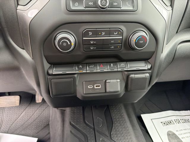 Used 2022 Chevrolet Silverado 1500 Custom image 21