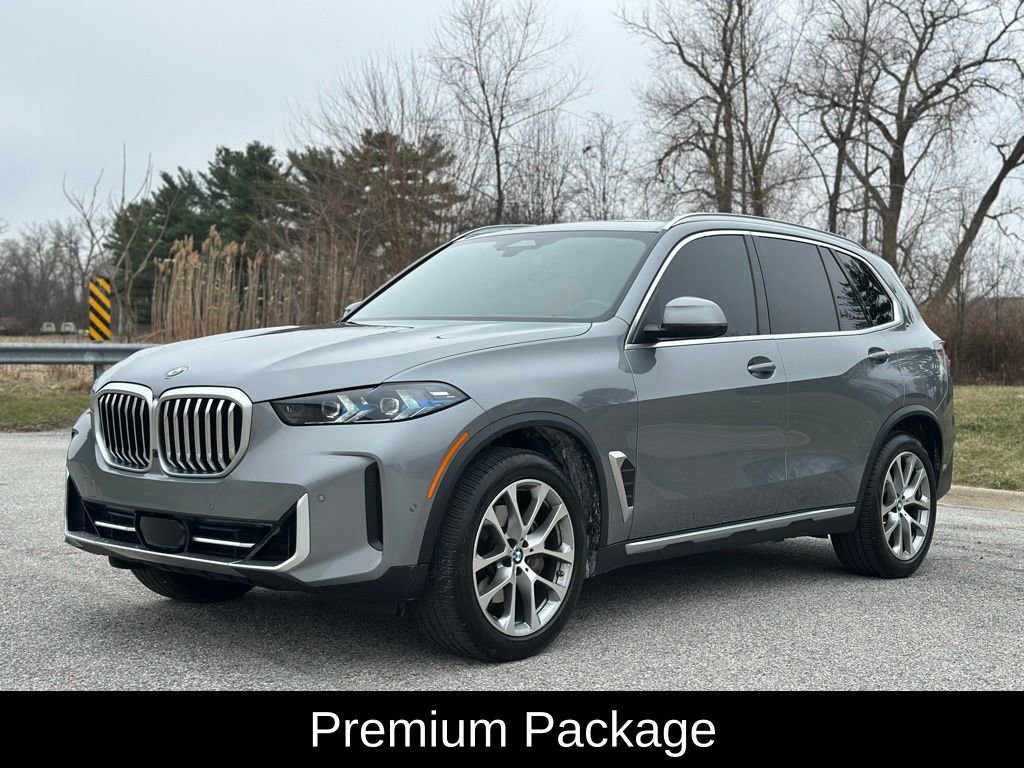 Certified 2024 BMW X5 xDrive40i w/ Premium Package AWD/4WD image 3