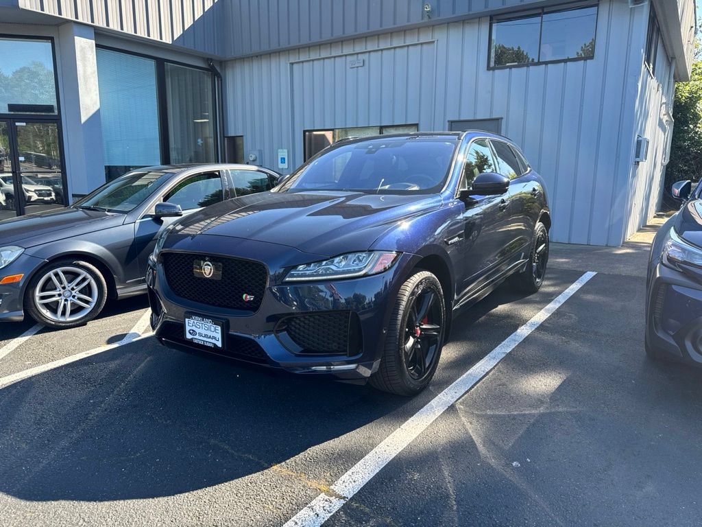 Used 2017 Jaguar F-PACE S AWD/4WD image 1