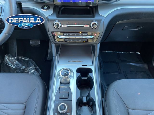 Used 2020 Ford Explorer XLT w/ Comfort Package image 14