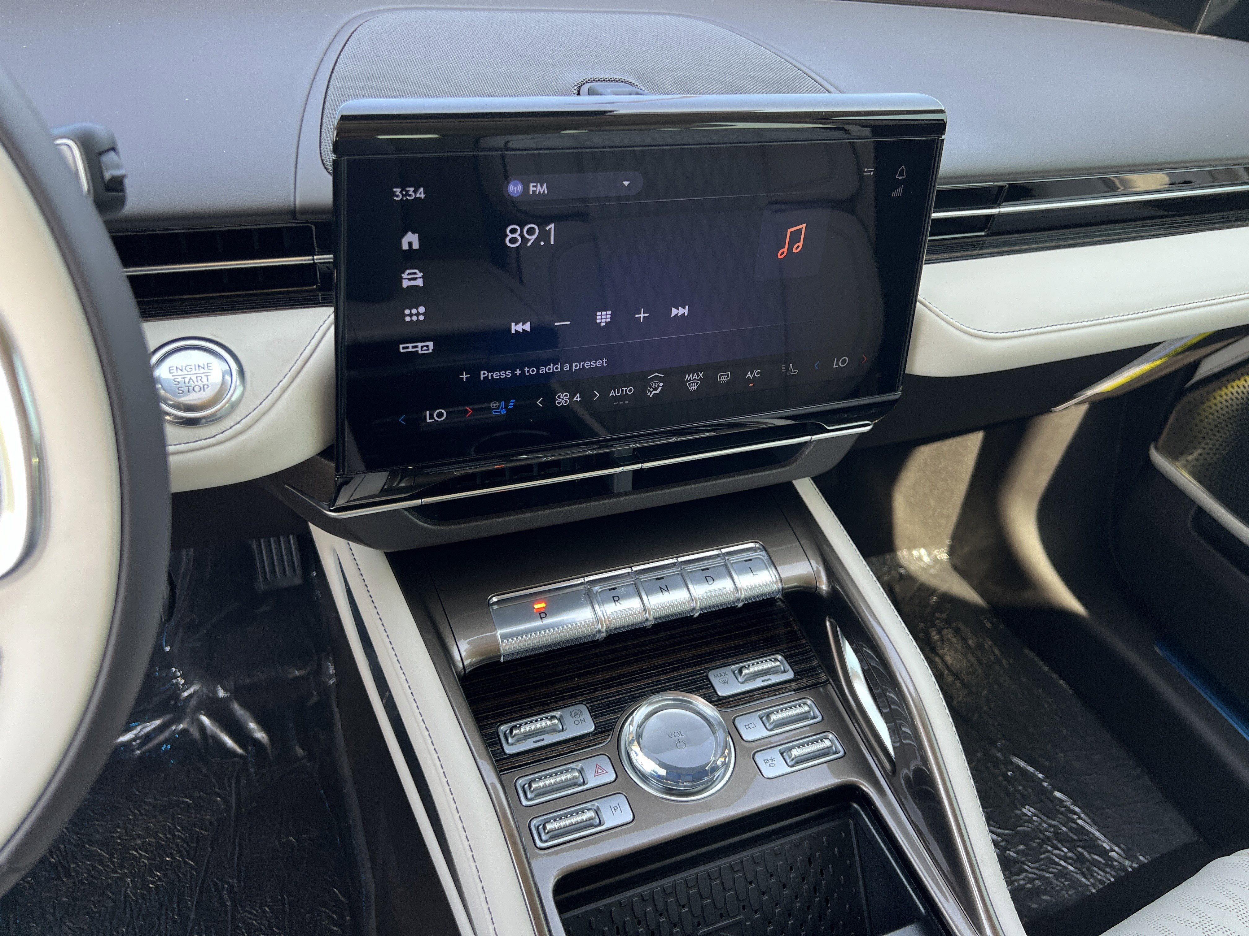 New 2025 Lincoln Nautilus Black Label image 19