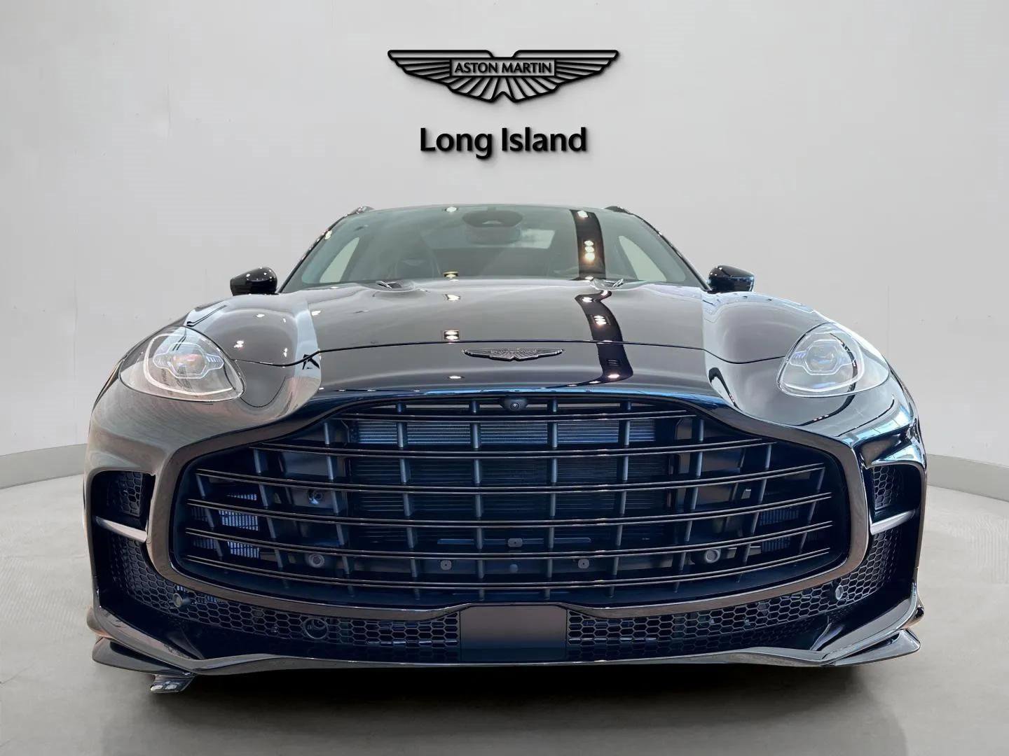 New 2025 Aston Martin DBX 707 image 7