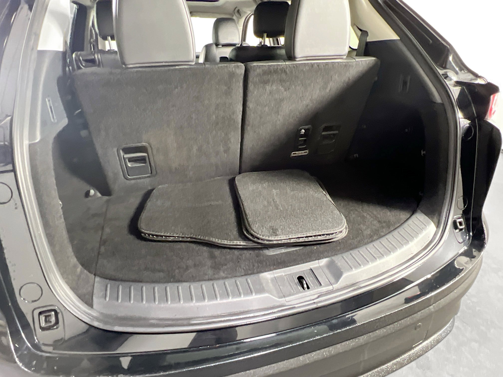 Used 2022 MAZDA CX-9 Touring Plus image 25