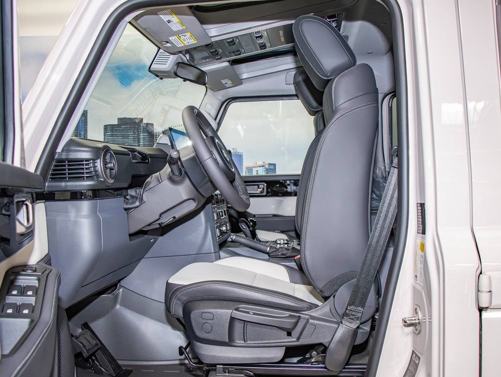 New 2025 INEOS Grenadier Quartermaster AWD/4WD image 20