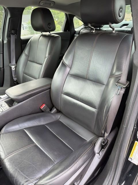 Used 2016 Chevrolet Impala LT w/ Leather Package FWD image 9