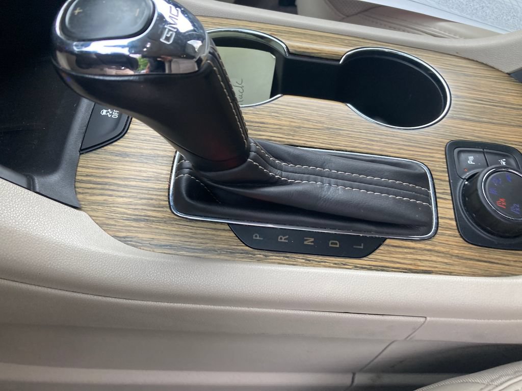 Used 2019 GMC Acadia Denali AWD/4WD image 28