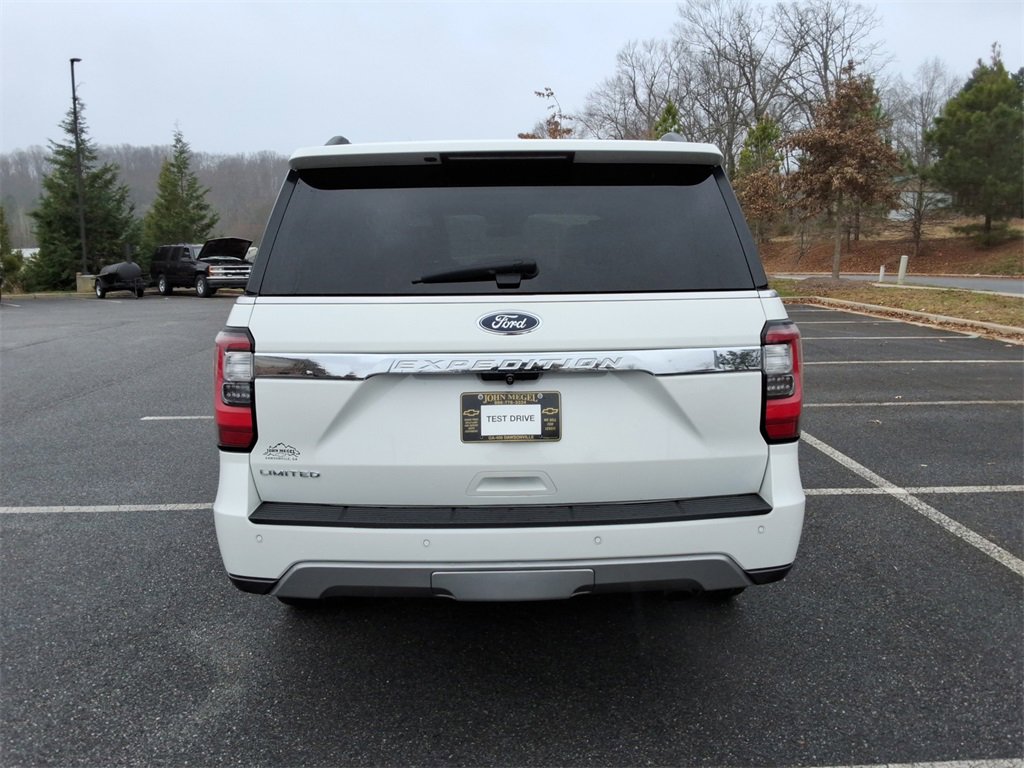Used 2021 Ford Expedition Limited image 6