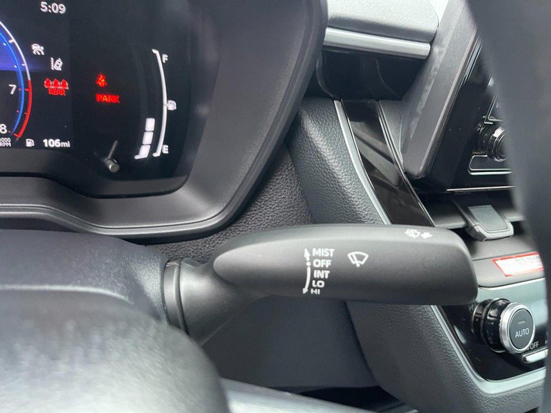 Used 2026 Toyota Corolla LE FWD image 21