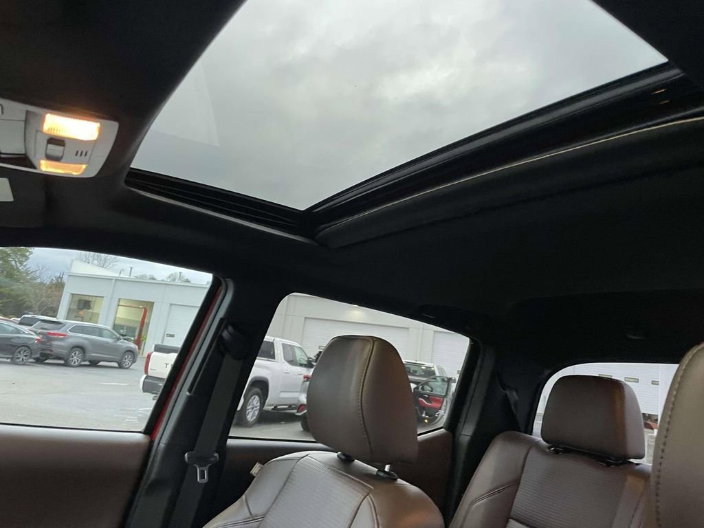 Used 2023 Toyota Tacoma Limited image 30