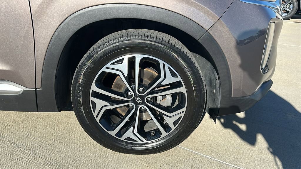 Used 2019 Hyundai Santa Fe SEL w/ Cargo Package image 16