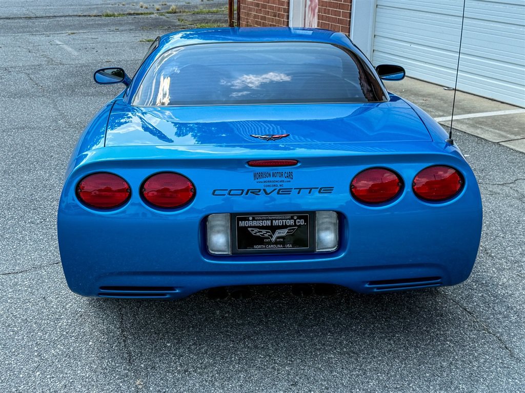 Used 1999 Chevrolet Corvette Coupe w/ Lighting Pkg RWD image 20
