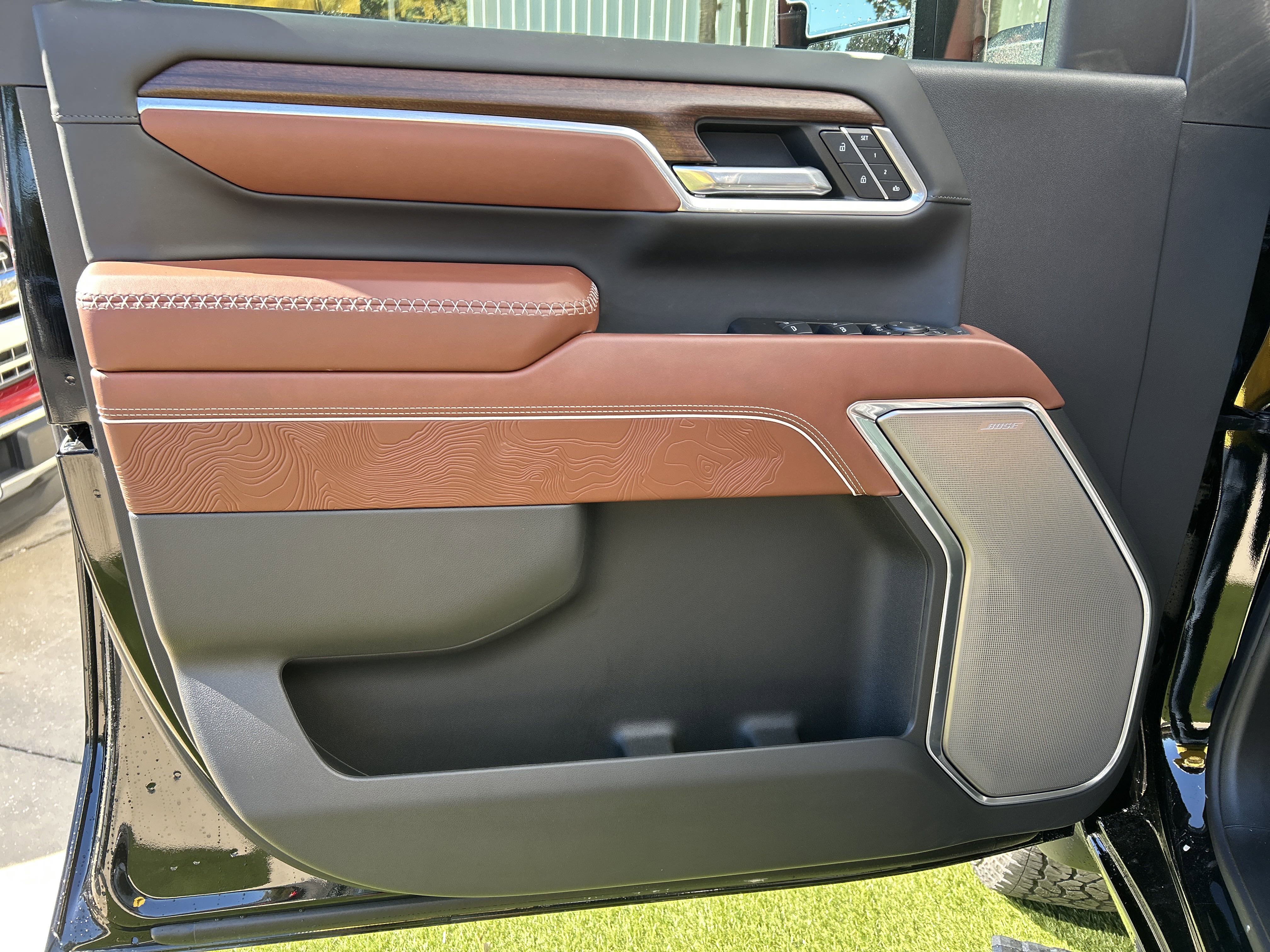 New 2026 GMC Sierra 2500 Denali Ultimate image 9