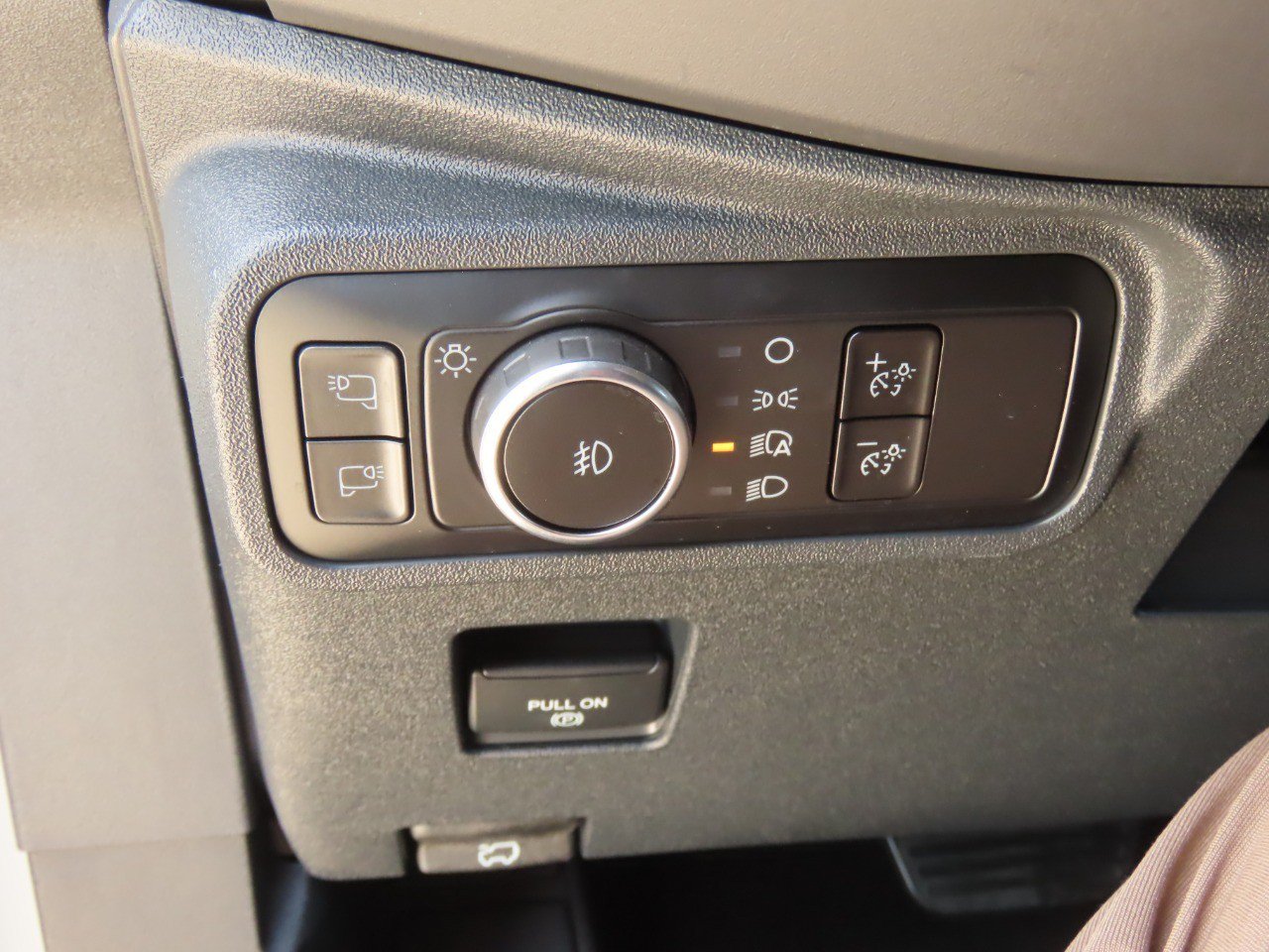Used 2025 Ford Bronco Raptor AWD/4WD image 25