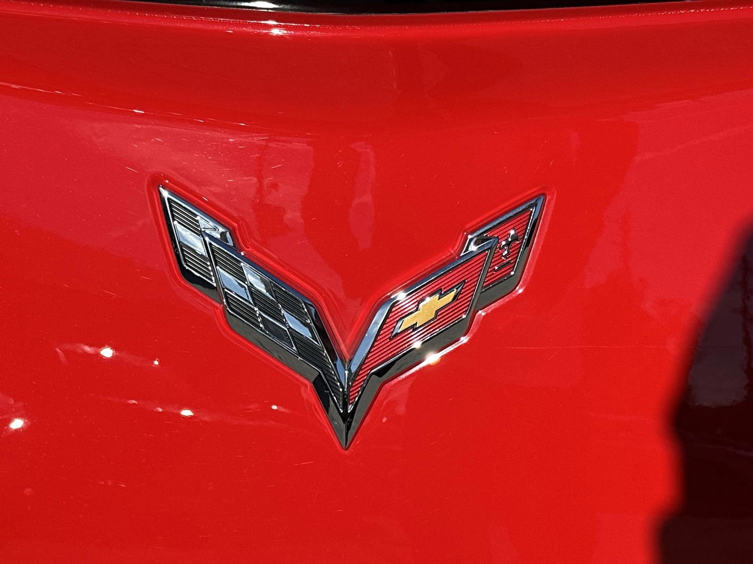 Used 2019 Chevrolet Corvette Stingray Coupe w/ 2LT Preferred Equipment Group image 24