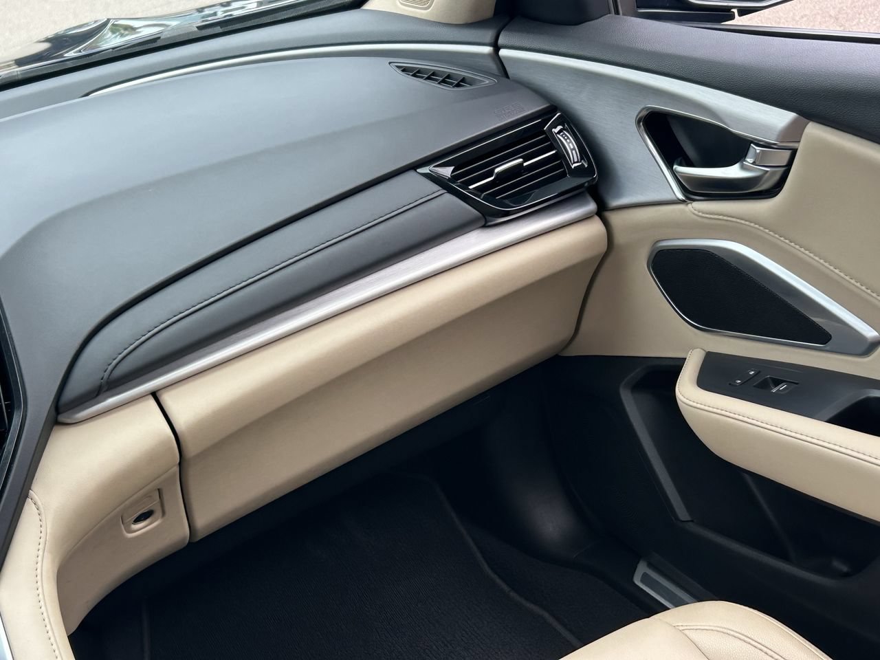 Used 2022 Acura RDX FWD image 19