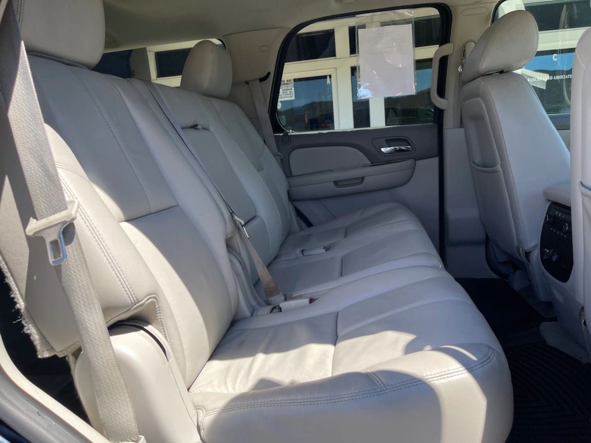 Used 2012 Chevrolet Tahoe LT AWD/4WD image 34