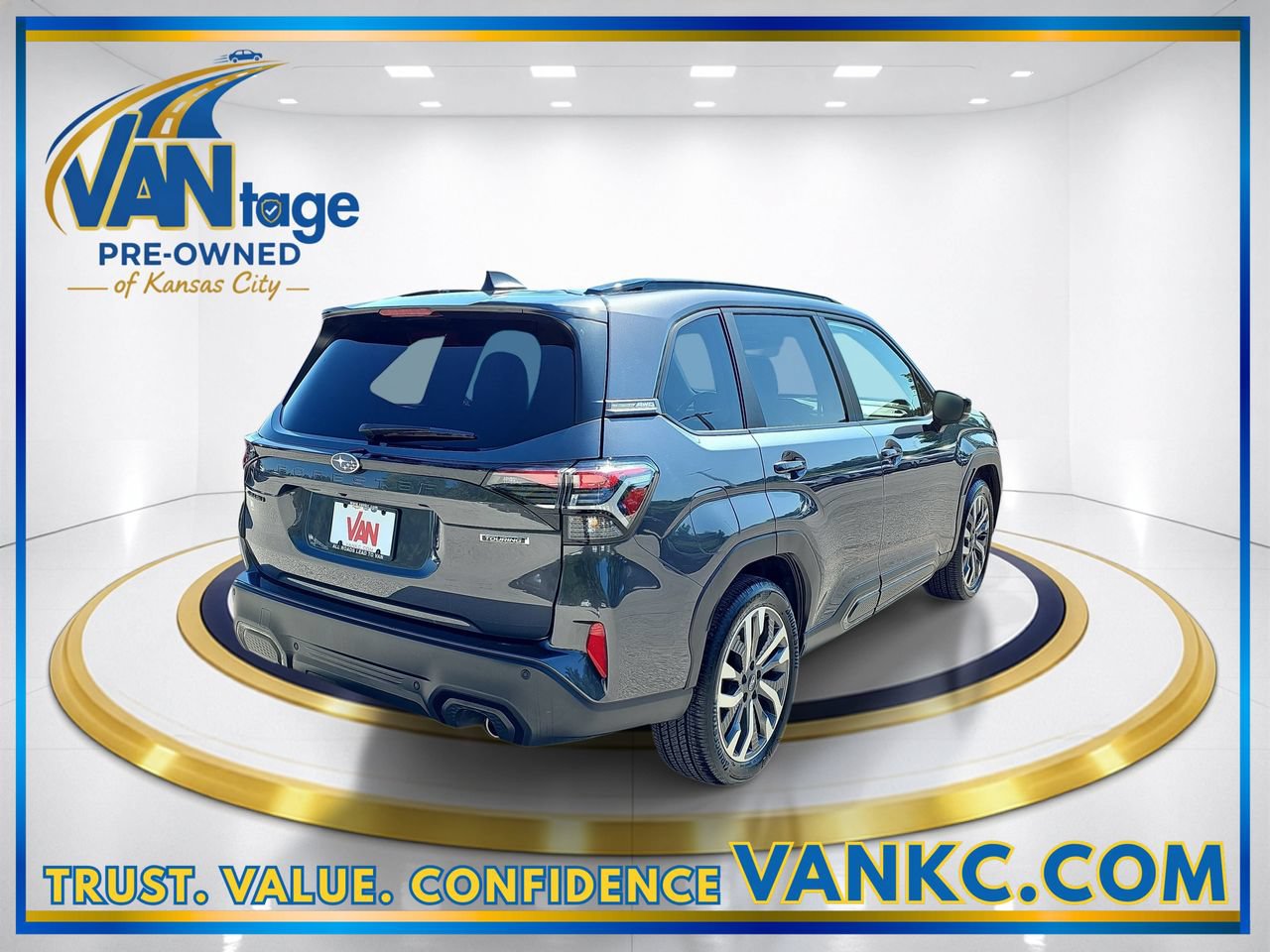 Certified 2025 Subaru Forester Touring AWD/4WD image 6