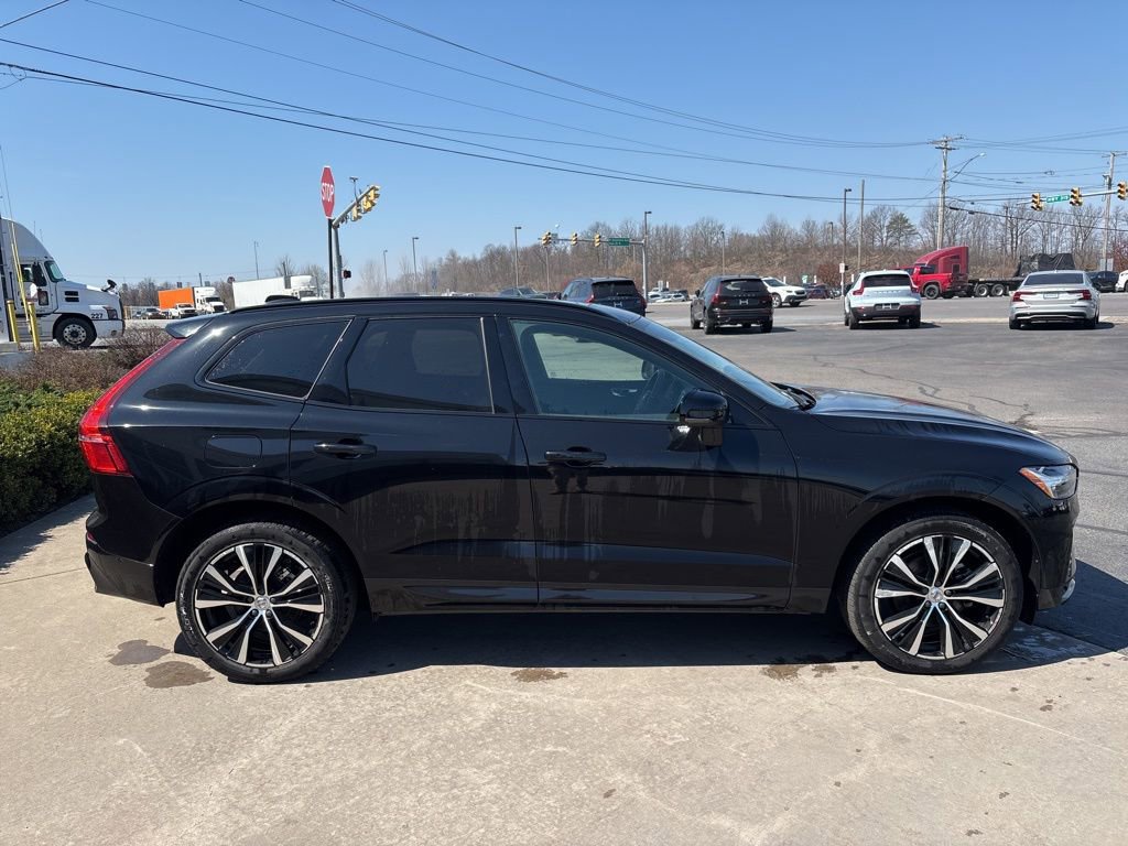 Certified 2025 Volvo XC60 B5 Plus image 6