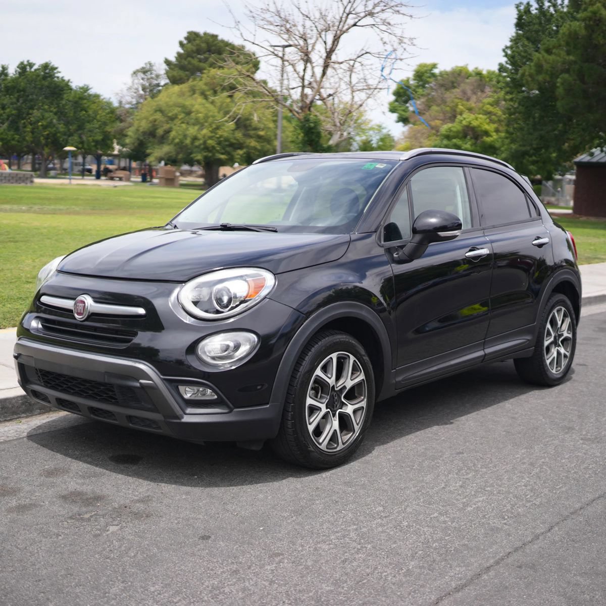 Used 2017 FIAT 500X Trekking FWD image 1