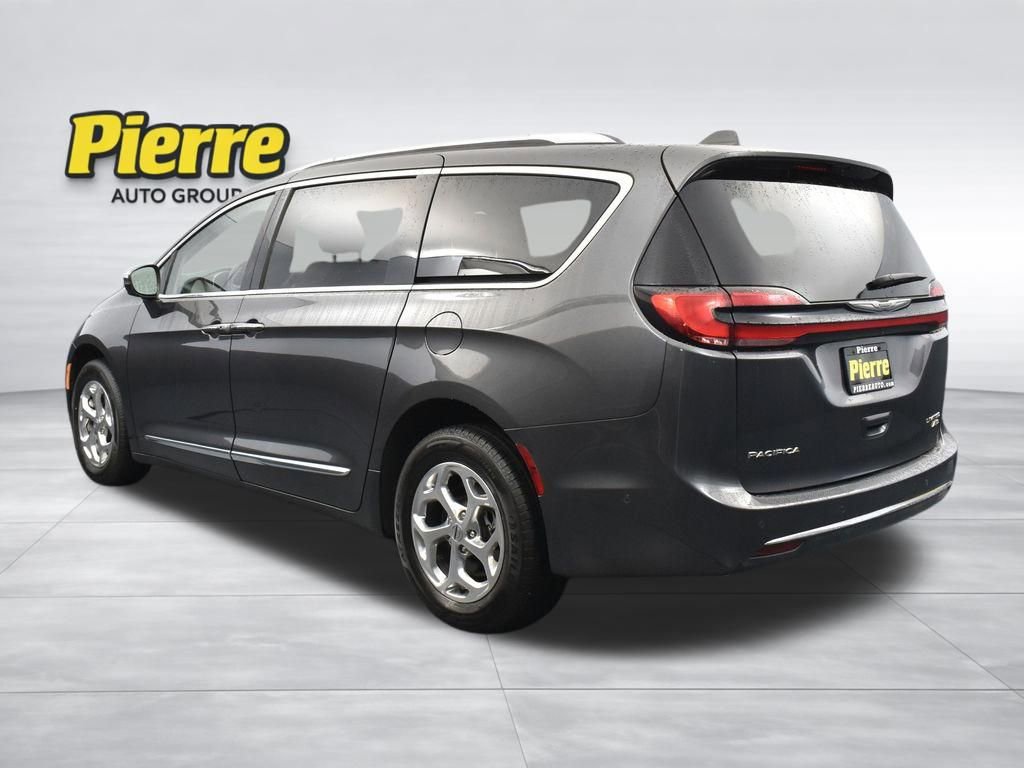 Used 2021 Chrysler Pacifica Limited w/ Premium & Safety Sphere Group AWD/4WD image 7