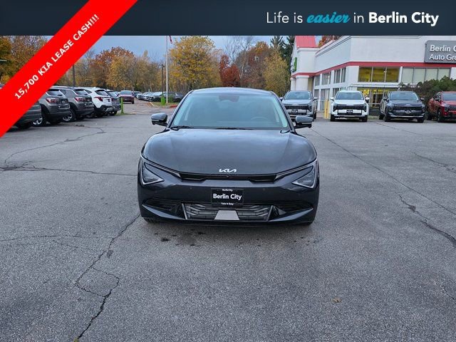New 2025 Kia EV6 Wind image 2