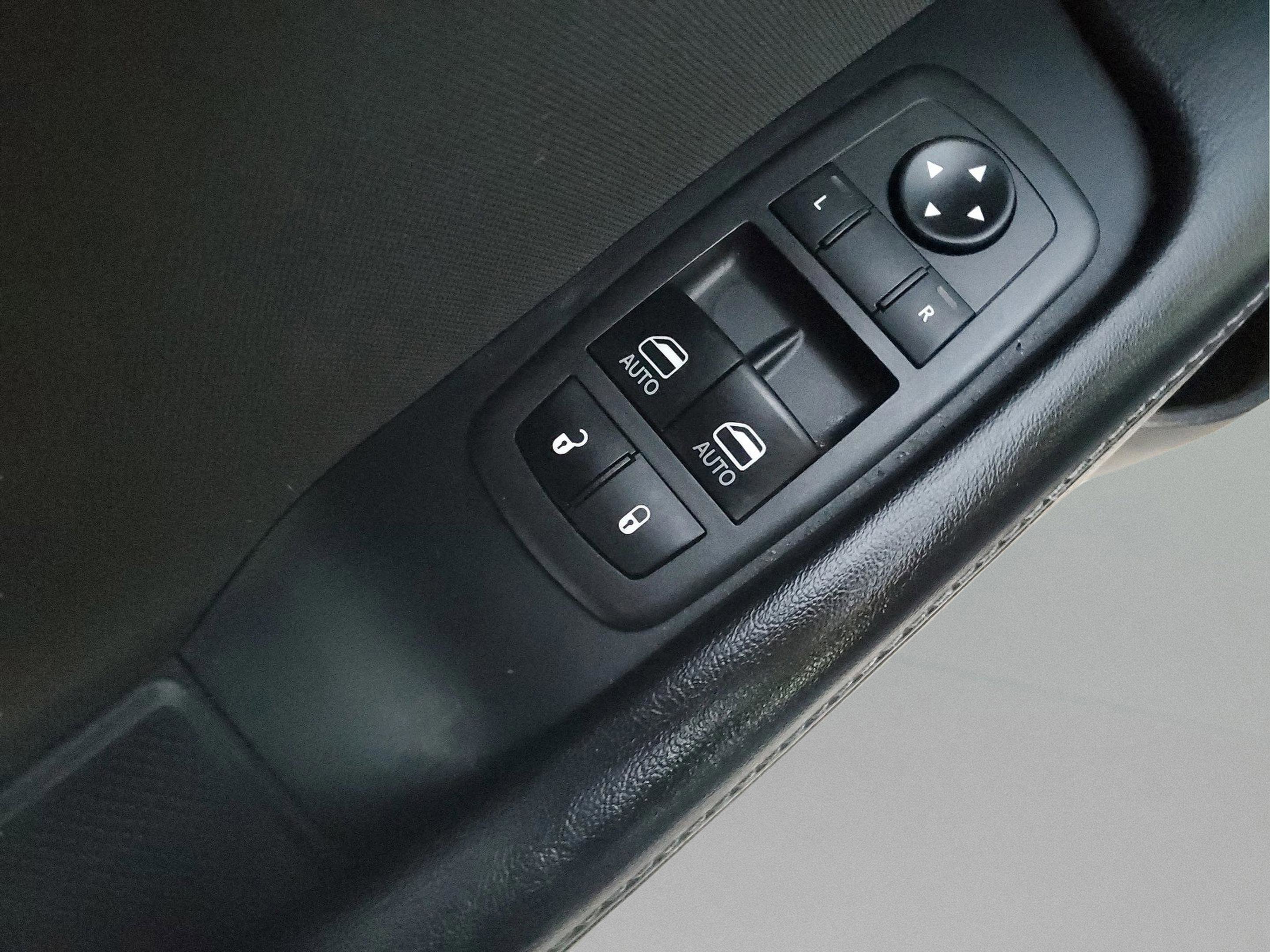 Used 2021 Dodge Challenger SXT w/ Blacktop Package image 13