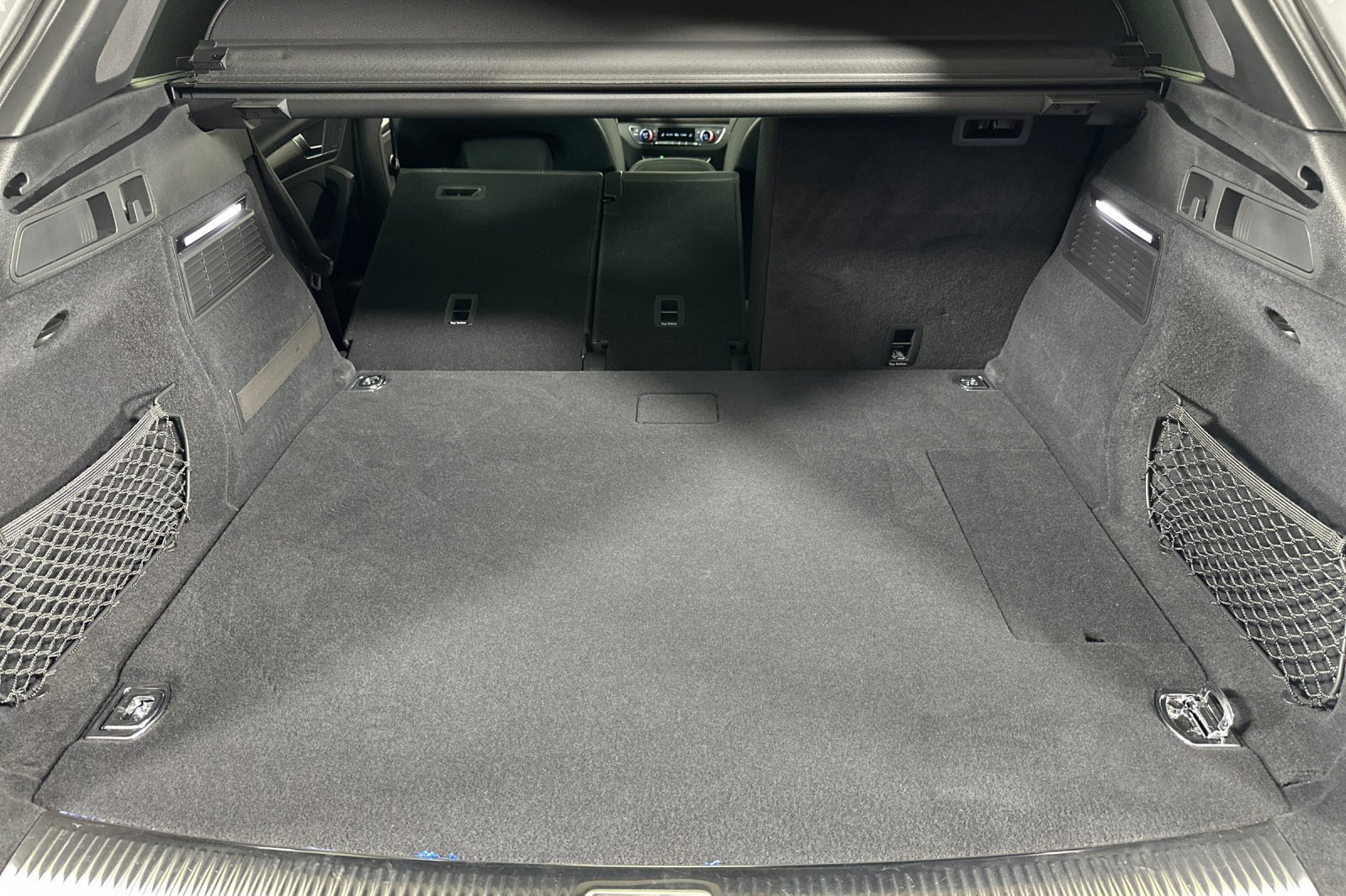 Used 2025 Audi Q5 e Premium Plus w/ Premium Plus Package image 14