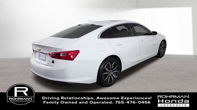 Used 2018 Chevrolet Malibu LT w/ Leather Package image 9