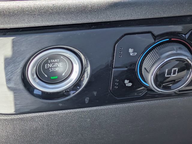 Used 2023 Chevrolet Silverado 1500 LT w/ Z71 Off-Road Package AWD/4WD image 27